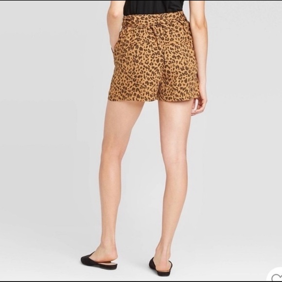 a new day Animal Print Shorts Size Medium NWT - Picture 13 of 13